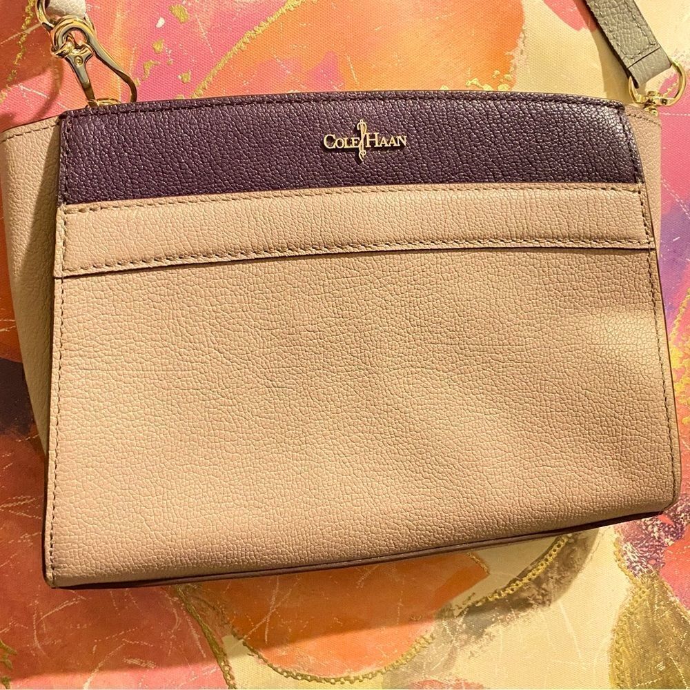 🛍️Cole Haan women shoulder designer bag super cute 🎀